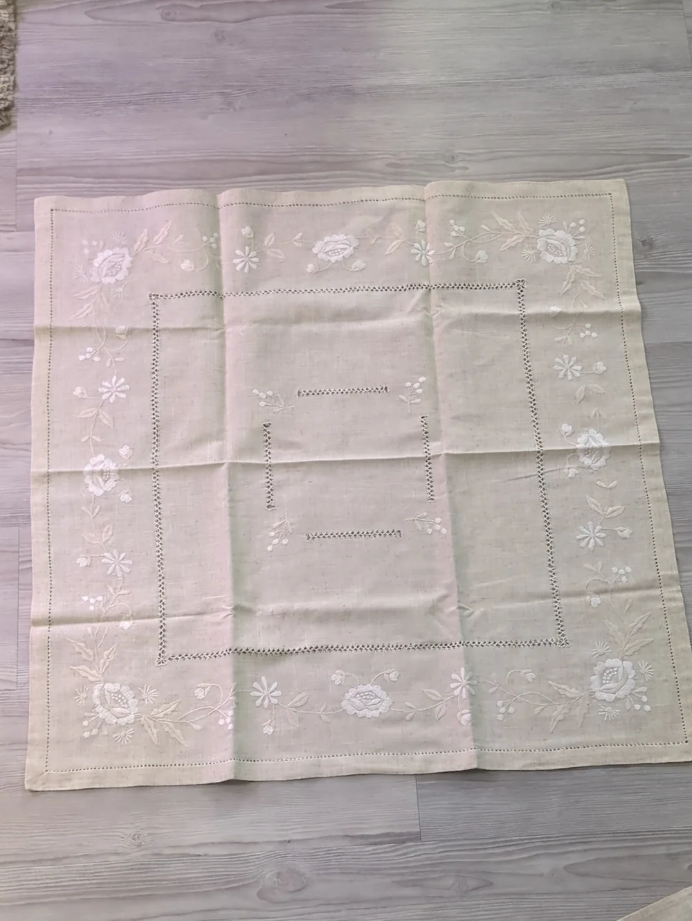 Beautiful vintage table linen set featuring one embroidered square tablecloth an